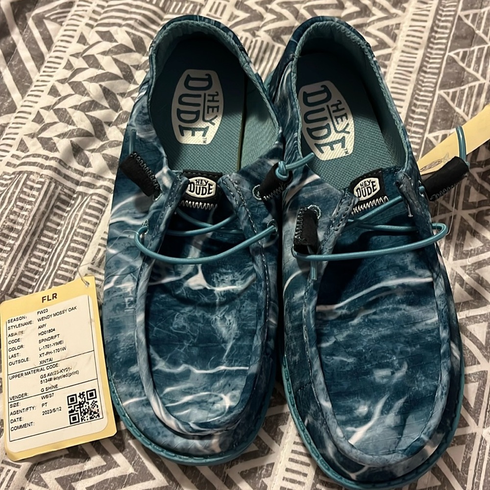 NWT Hey Dude women’s loafers